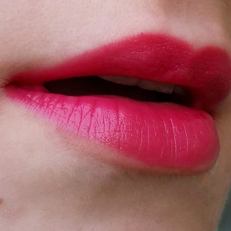 Màu đỏ cherry quyến rũ