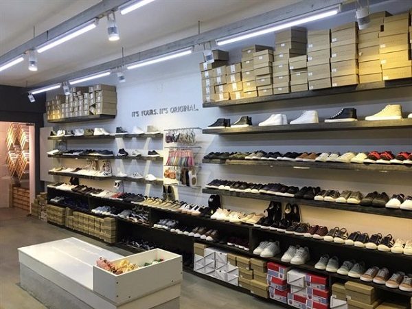 giày chất cùng more than