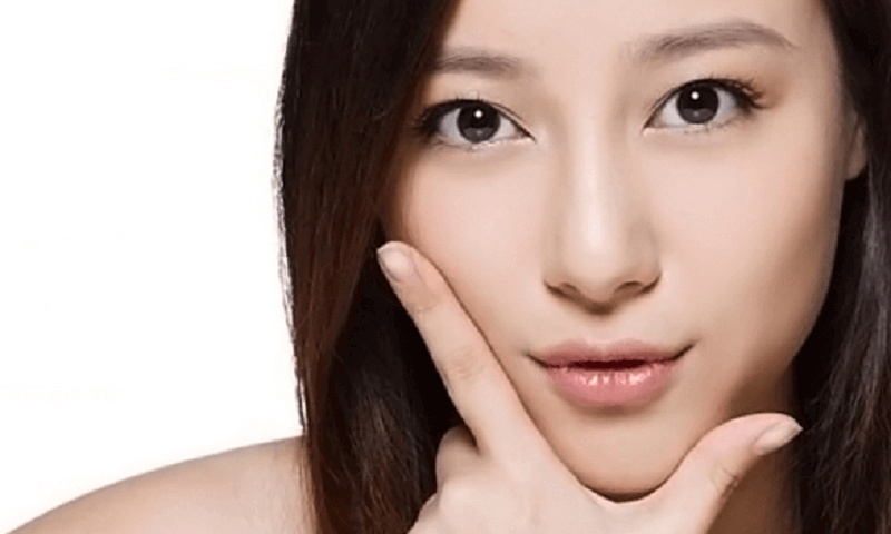 Nên thực hiện tiêm filler nâng cằm tại cơ sở thẩm mỹ uy tín