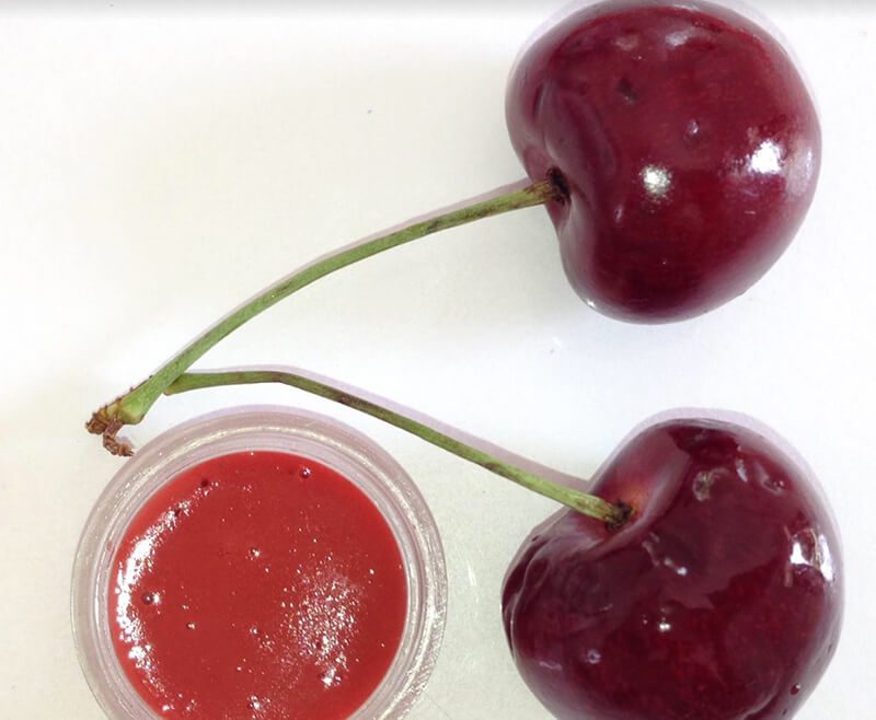 Son môi handmade làm từ quả Cherry
