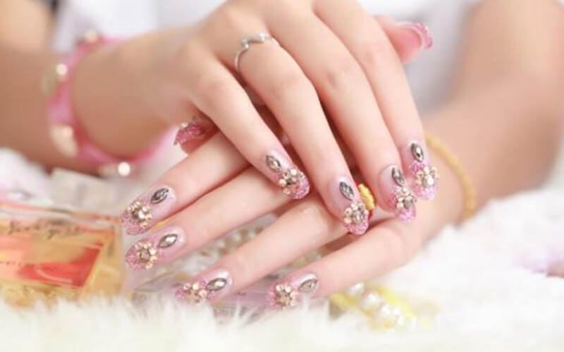 9 mẫu móng tay kiểu Pháp sẽ thay đổi cách làm đẹp của bạn