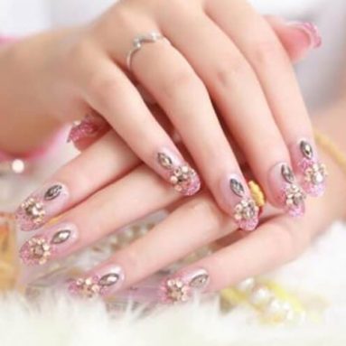 9 mẫu móng tay kiểu Pháp sẽ thay đổi cách làm đẹp của bạn