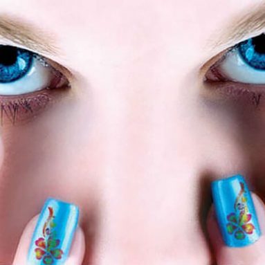 Cách giúp bạn sở hữu bộ Nail ấn tượng ngay tại nhà